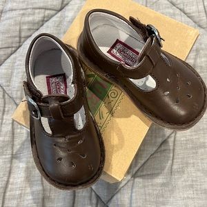 L’Amour leather t strap infant shoes